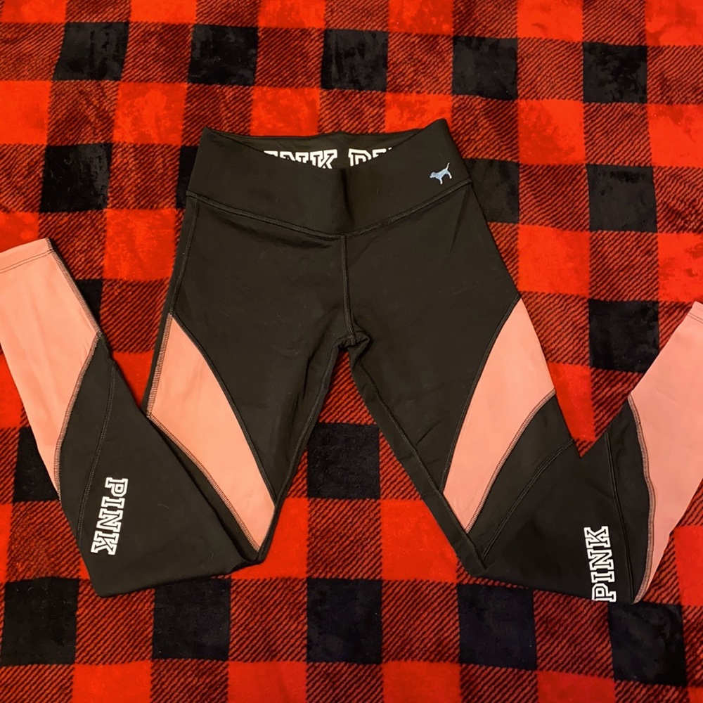 ❣️3/$25❣️ NWOT VS PINK Leggings